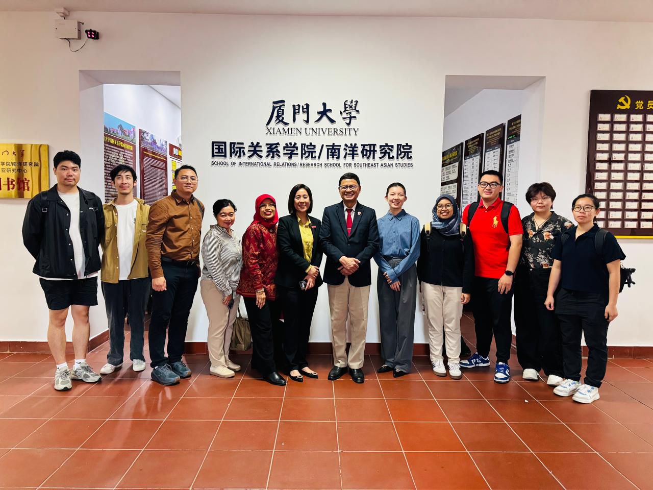 Taruna Ikrar Paparkan Peran Strategis BPOM di Tingkat Regional, dan Internasional di Universitas Xiamen Top Asia