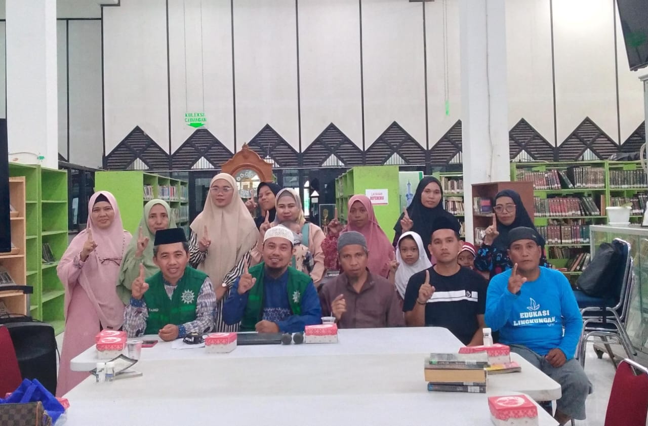 Ustadz Yasin Jelaskan Tentang Pentingnya Menuntut Ilmu, Ustadz Tauhid Ajarkan Thaharah