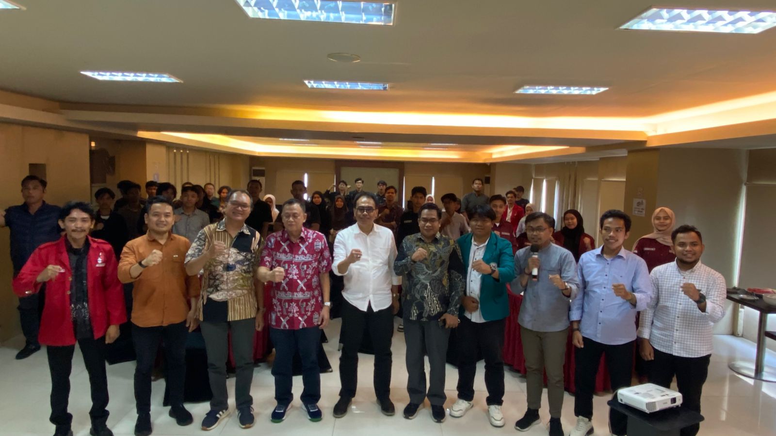 Fokus Group Discussion di Makassar Soroti Anarkisme dan Perkembangan Paham Sosialis di Kalangan Mahasiswa